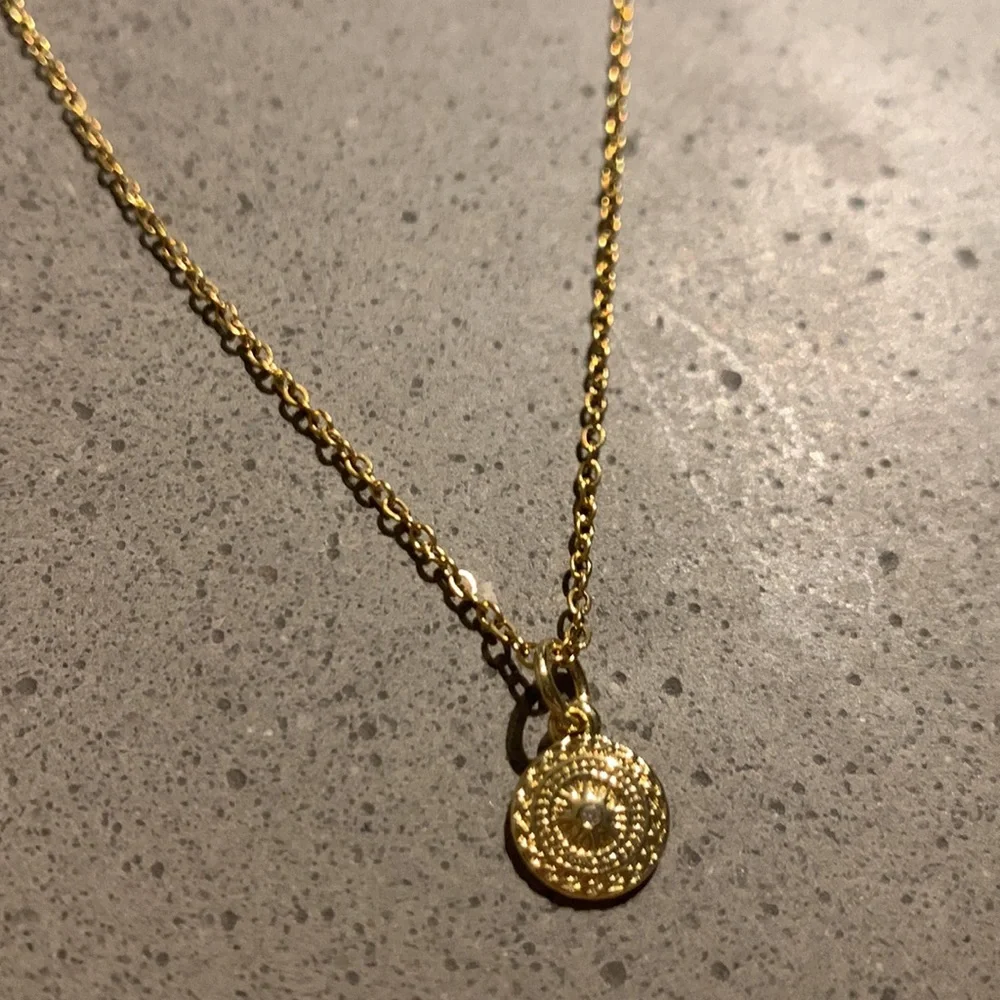 BRAND NEW Gold Boho Necklace - Picture 4 of 4